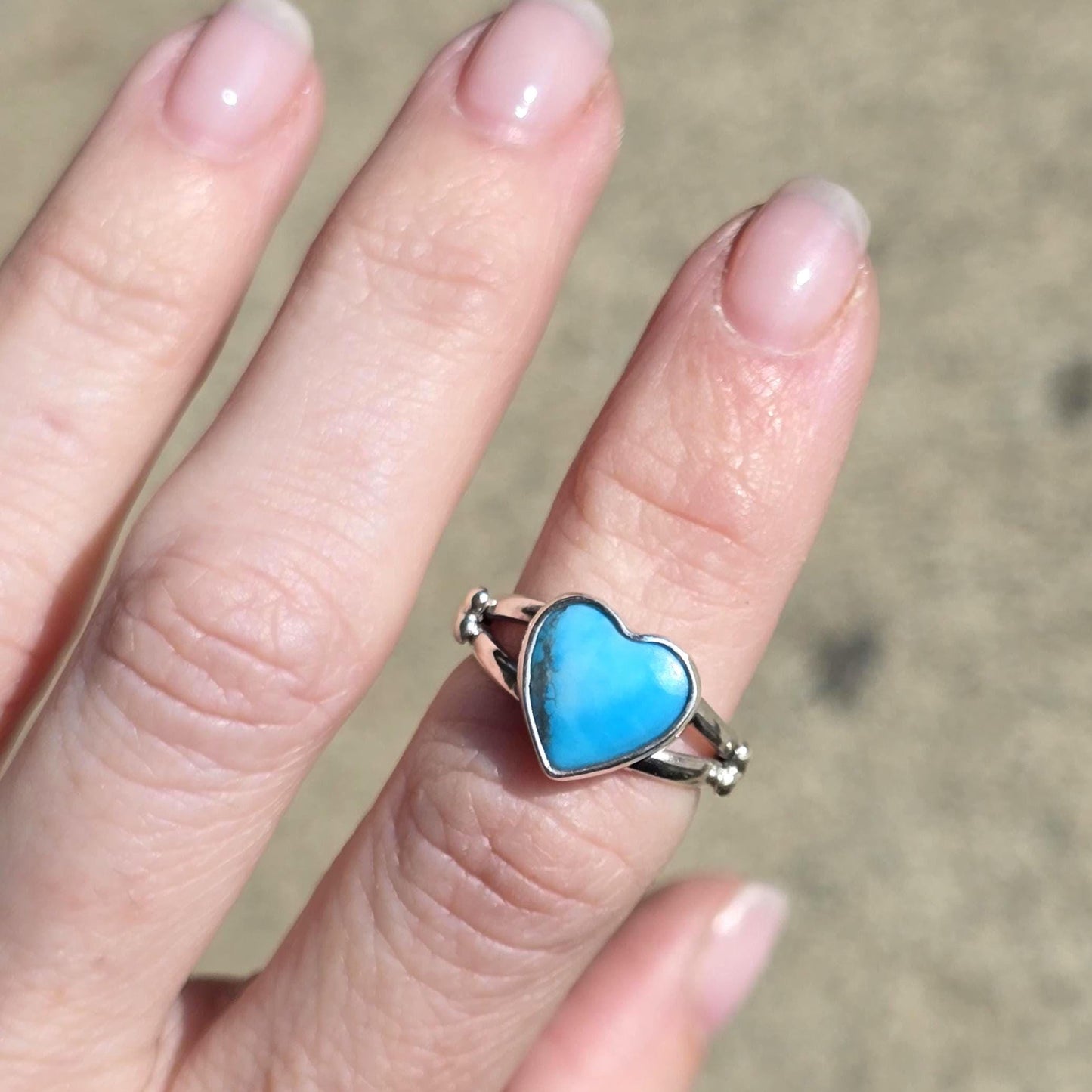 Kingmam Turquoise Heart Ring size 5