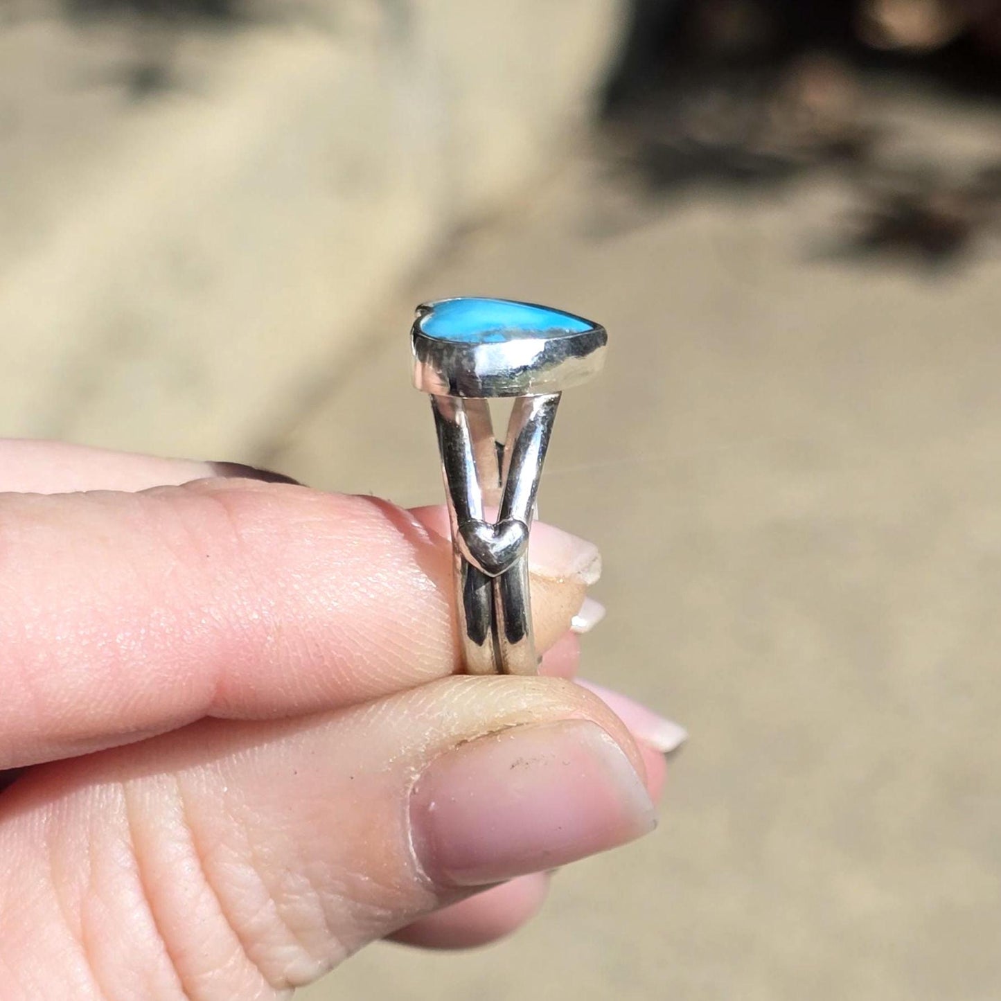 Kingmam Turquoise Heart Ring size 5