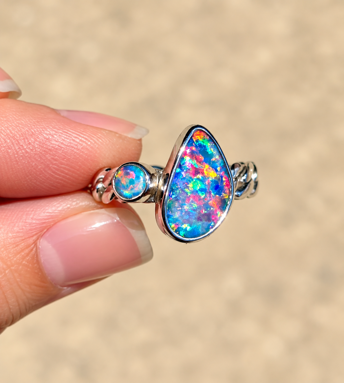 Opal Curb Chain Ring Size 7