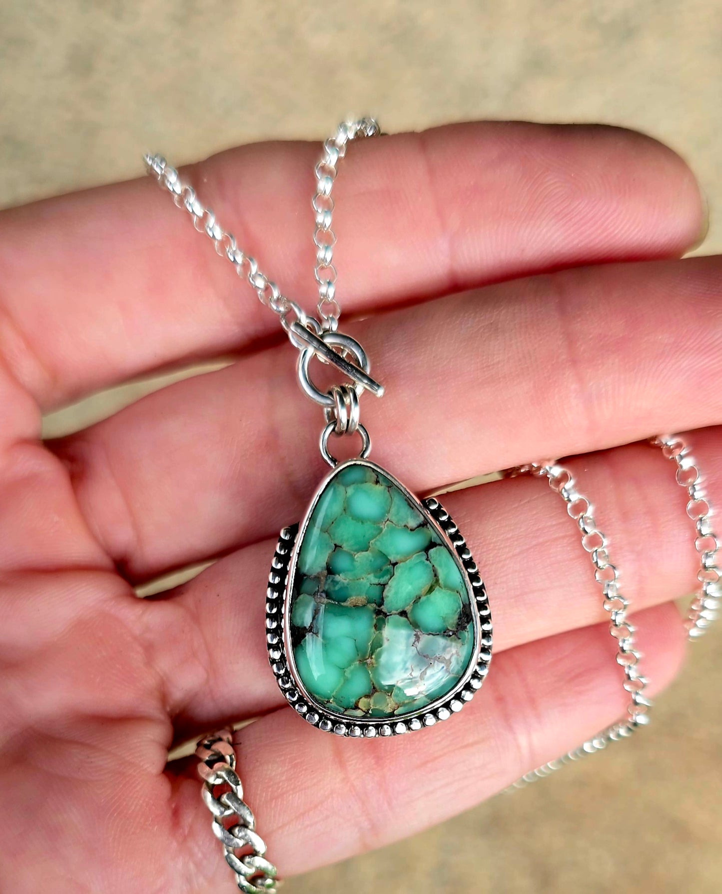 Damele Tiny Toggle Necklace